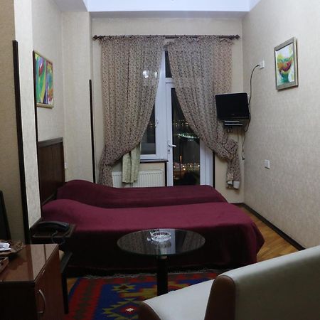 Nur-2 Hotel Baku Extérieur photo